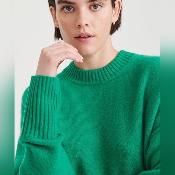 NAADAM Luxe Cashmere Oversized Crewneck Sweater Kelly Green NWT XS - Picture 8 of 10